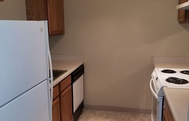 1 bed, 1 bath, 631 sqft, $850, Unit 1505-10