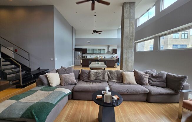 3 beds, 2.5 baths, 2,375 sqft, $4,995, Unit 1B