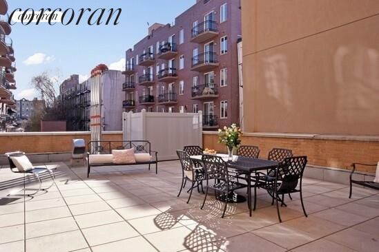 302 2nd St 7B
