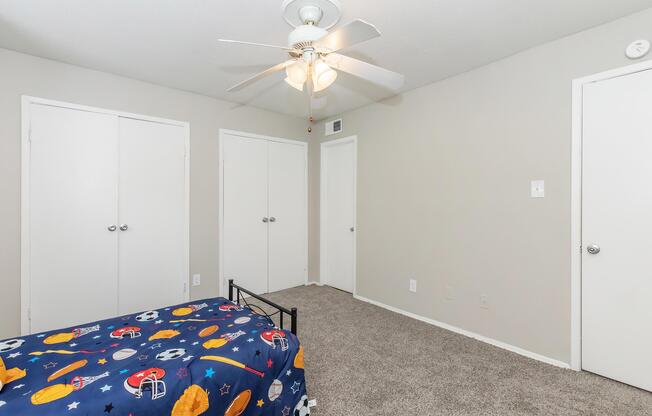 2 beds, 2 baths, 924 sqft, $1,090