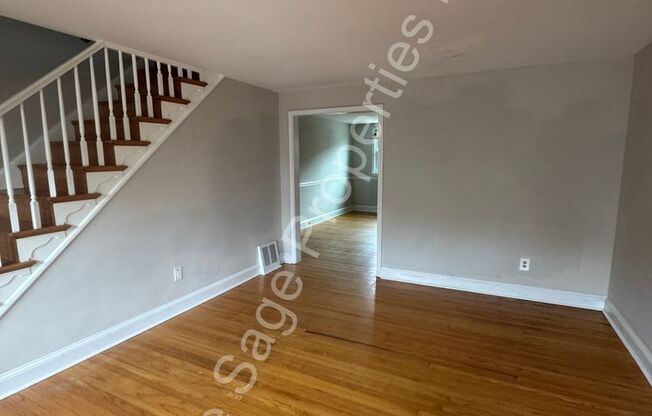 3 beds, 1 bath, $1,595