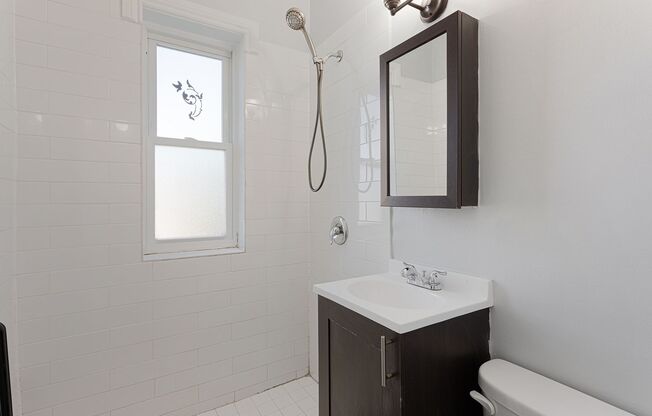 Studio, 1 bath, 375 sqft, $1,495, Unit 609