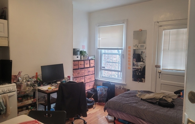 109 Dartmouth St Apt 19C