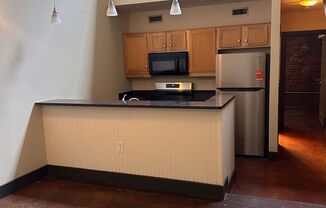 2 beds, 2 baths, 850 sqft, $1,400, Unit APT 112