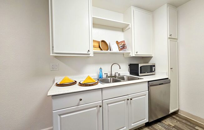 Parklane Apartments