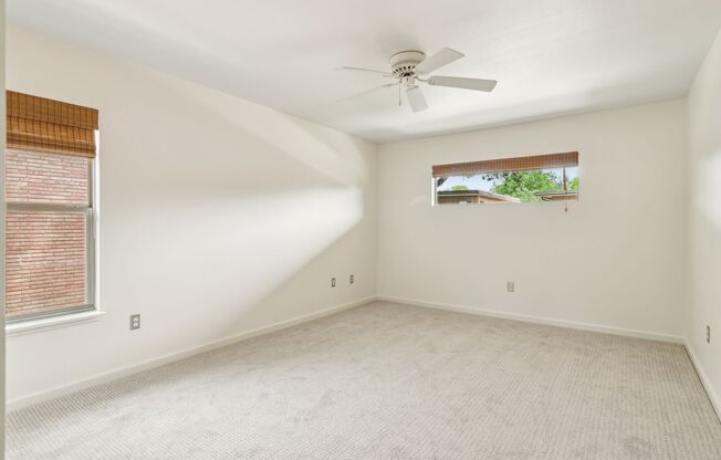 1 bed, 1 bath, 840 sqft, $1,250, Unit 2202