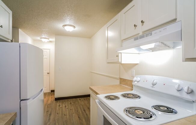 Comfortable Living, Unbeatable Location – Welcome to Salem Parkway Apartments