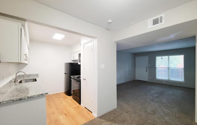 2 beds, 2 baths, 910 sqft, $1,109