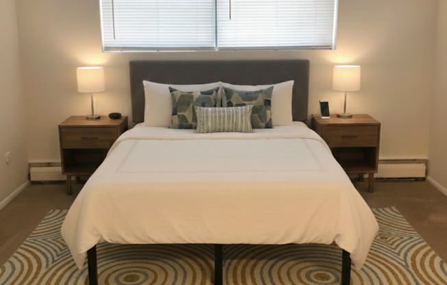 1 bed, 1 bath, 770 sqft, $1,345, Unit 00 - K- 6