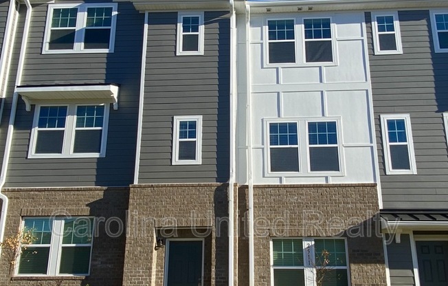 2511 ARBOR LOOP DR