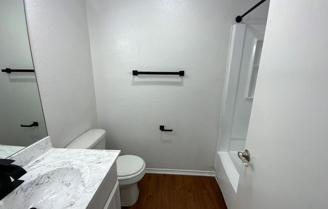 2 beds, 2 baths, 989 sqft, $1,715, Unit 11610A