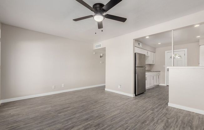 1 bed, 1 bath, $1,295, Unit 2040 - 4