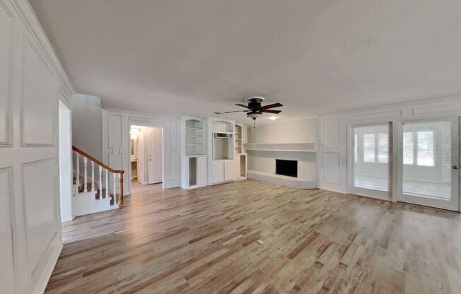 1103 PORTLAND DR