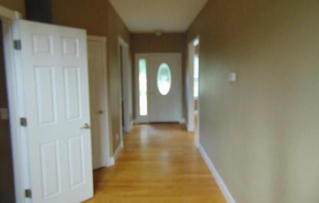 1443 GRAND AVE
