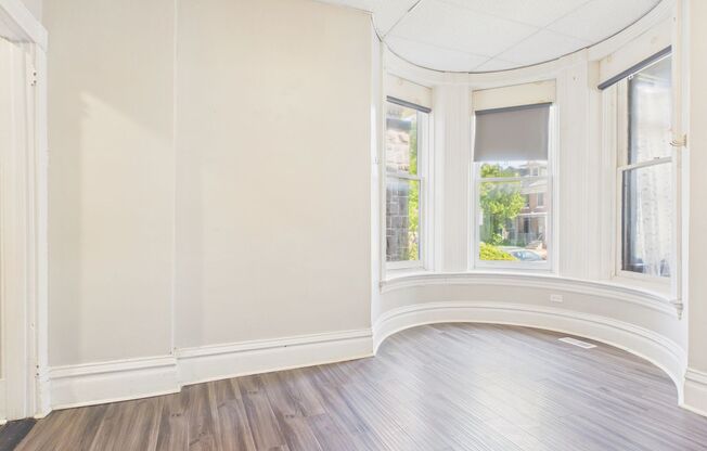 1 bed, 1 bath, 300 sqft, $1,045, Unit 1700 N 2nd St #3