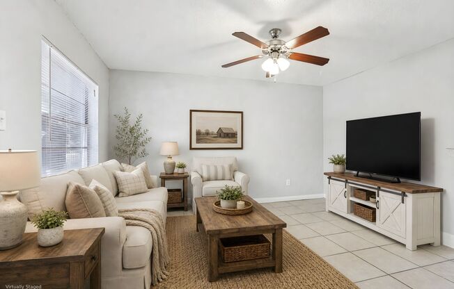 1 bed, 1 bath, 600 sqft, $1,049