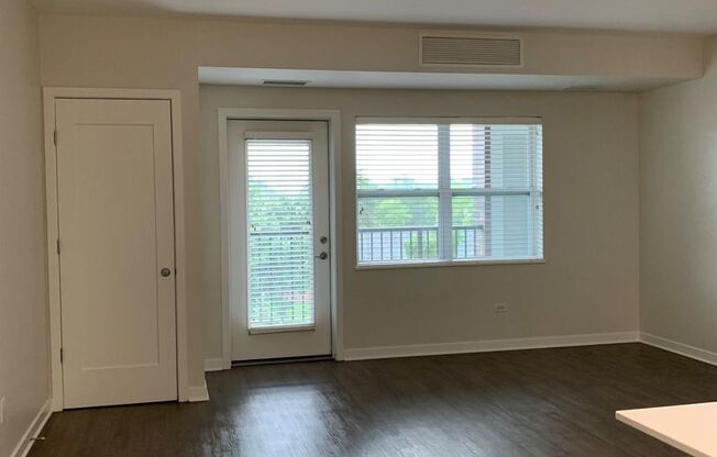 2 beds, 2 baths, 1,318 sqft, $3,412, Unit 354