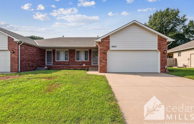 3 Bed 3 Bath at Douglas and Maize!