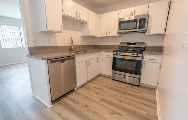 2 beds, 2 baths, 1,100 sqft, $2,148, Unit 304