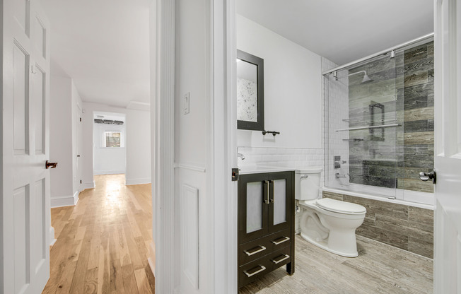 22 ARLINGTON PL