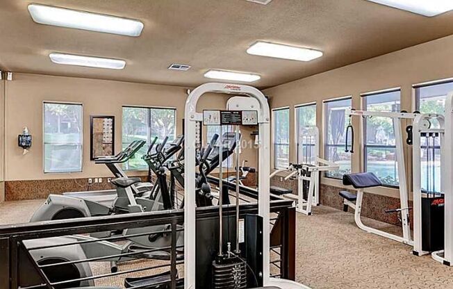 2 beds, 2 baths, $1,400