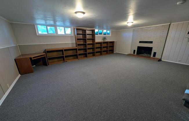 1206 B PENN AVE