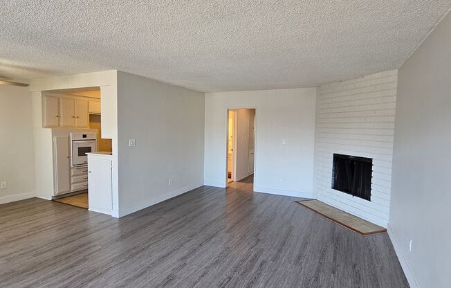 2 beds, 2 baths, $3,150, Unit 8