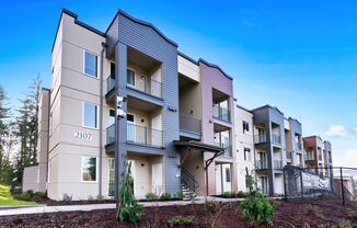 1 bed, 1 bath, 642 sqft, $1,699, Unit C-305