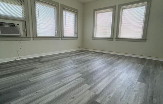 1011 Apartments