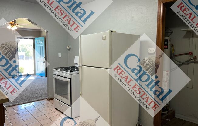 2 beds, 1 bath, $1,050