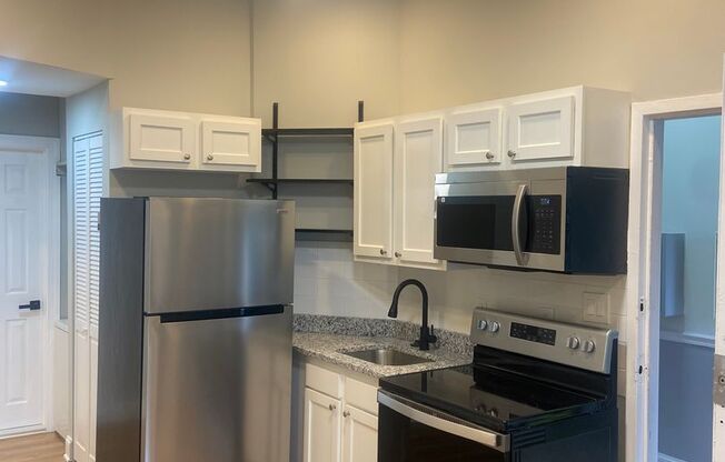 1656-58 Park LLC