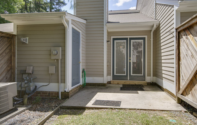 Comfortable Living Just Minutes from Downtown Durham & Duke!