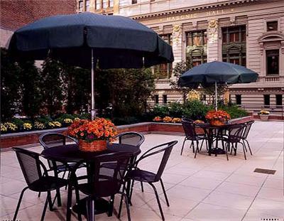 1 bed, 1 bath, 668 sqft, $6,026, Unit 4H