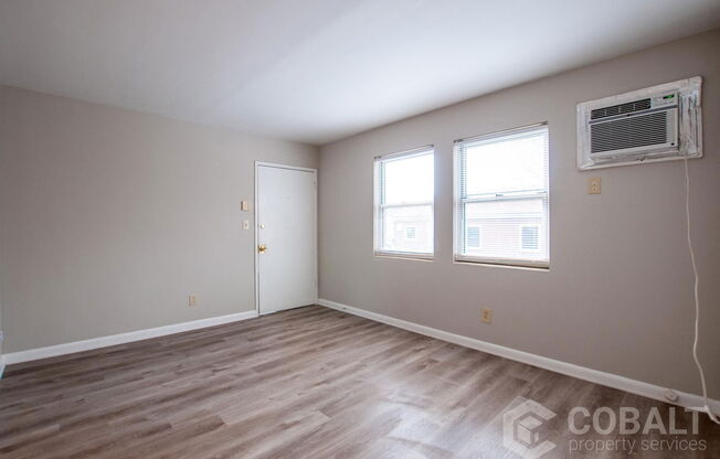 954 SAINT CHARLES AVE NE