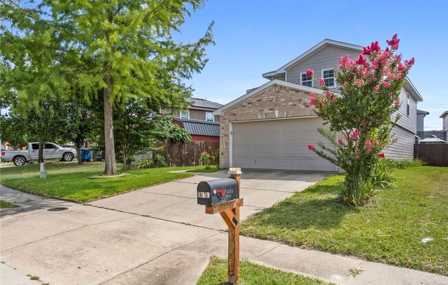 Spacious 3 Bedroom, 2.5 Bath Home Ready for New Tenants- Duncanville ISD- 75249