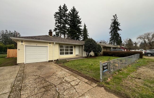 Ellsworth Springs 2 Bedroom Home for Lease - 109 SE 102nd Ave