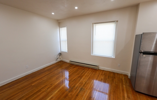 1 KENILWORTH ST
