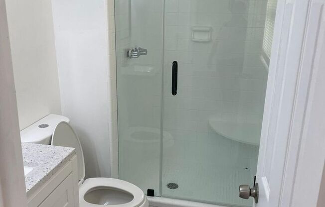 1424 Spring Lane Apt 1-4