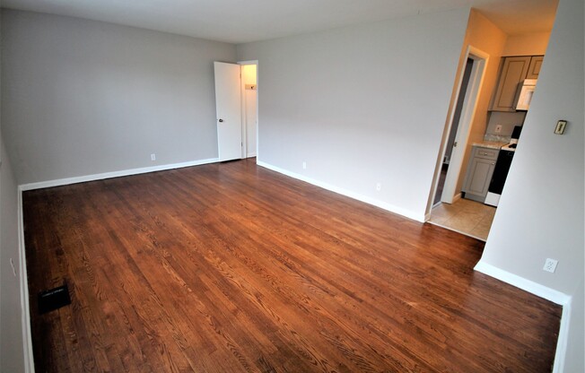 1 Bedroom- Grandview Area