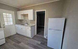 Spacious 1 bedroom 1 bathroom apartment for rent!