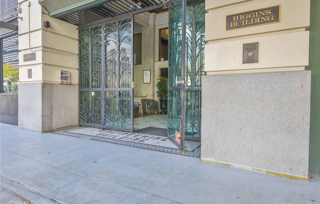 Studio, 1 bath, 790 sqft, $2,400, Unit 803