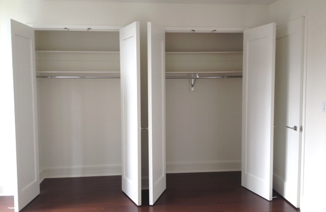 1 bed, 1 bath, 866 sqft, $6,175, Unit 716