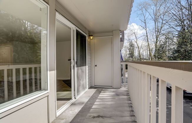 1 bed, 1 bath, 700 sqft, $2,295, Unit 33