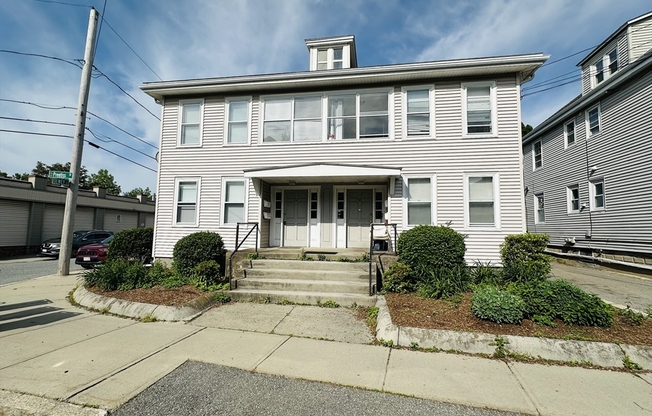 54 PRENTISS ST