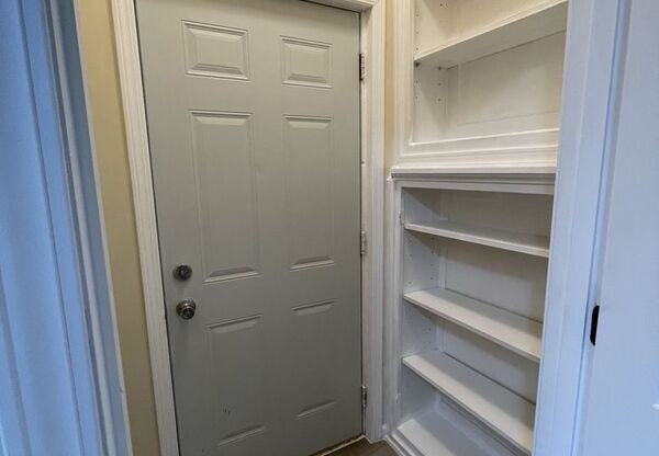 4410 12 W ALT ARMITAGE 2