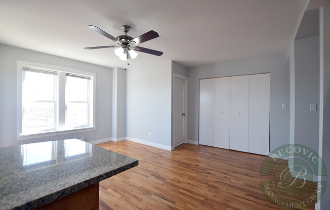 Studio, 1 bath, 266 sqft, $1,350, Unit 7450-71