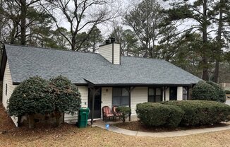 4009 HAWTHORNE CIR