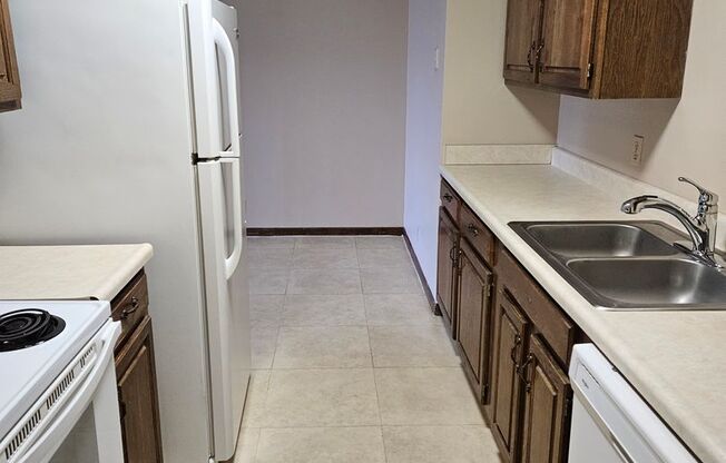 Charter Oaks II Apartments