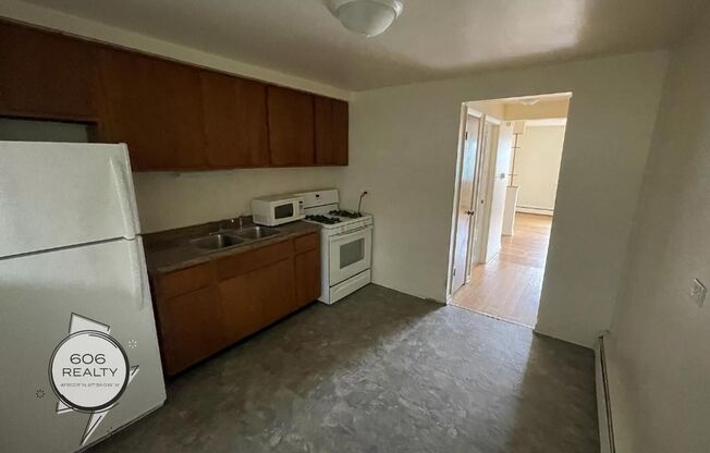 4827 West 31st! Great location for walkability!