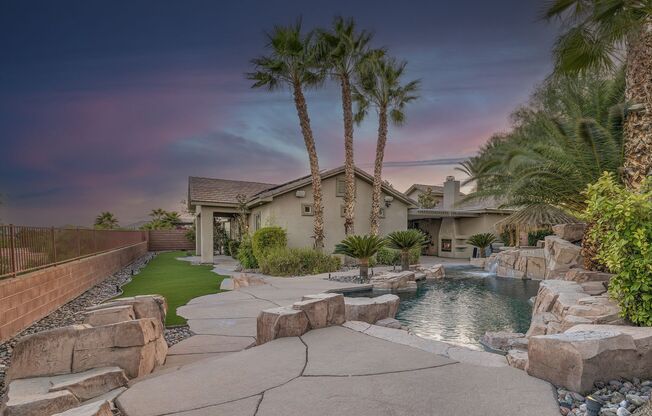 3 beds, 3.5 baths, $5,295